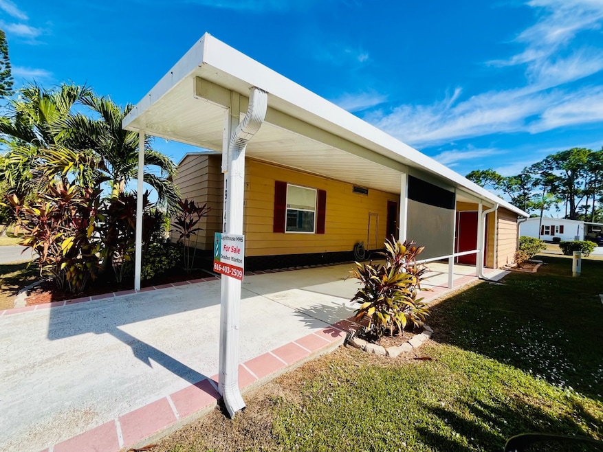 19140 Indian Wells Ct unit 33-A, North Fort Myers, FL 33903 - photo 1