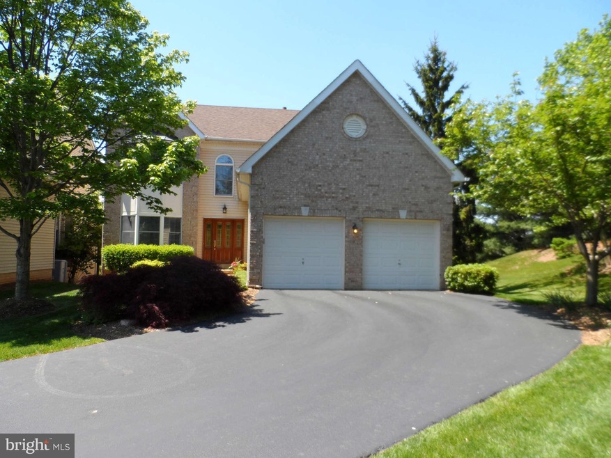 3700 Millpond Ct, Fairfax, VA 22033 - photo 1