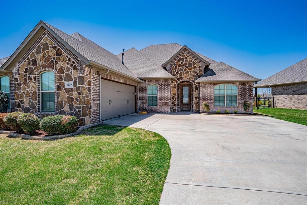 3239 Boat Landing Trail, Granbury, TX 76049 - photo 1