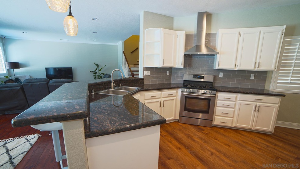 16152 Avenida Venusto unit 2, San Diego, CA 92128 - photo 1