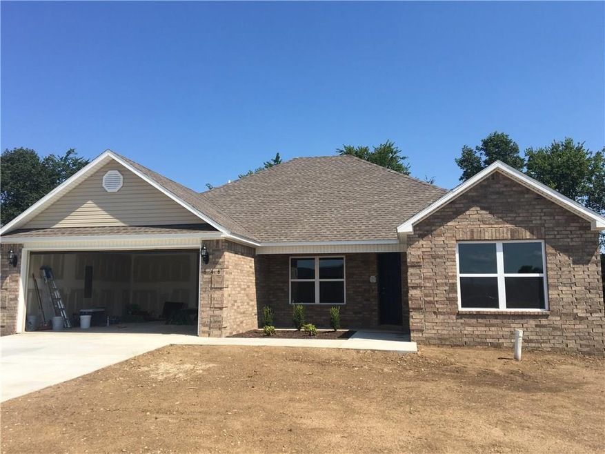 846 White Oak St, Elkins, AR 72727 - photo 1