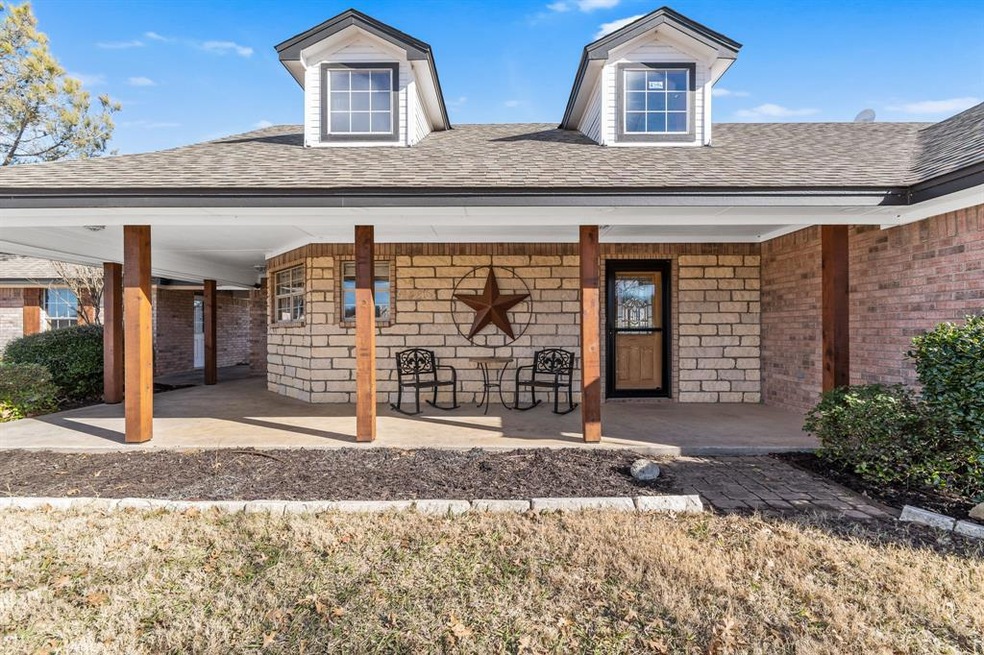 284 Edward Farris Rd, Weatherford, TX 76085 - photo 1