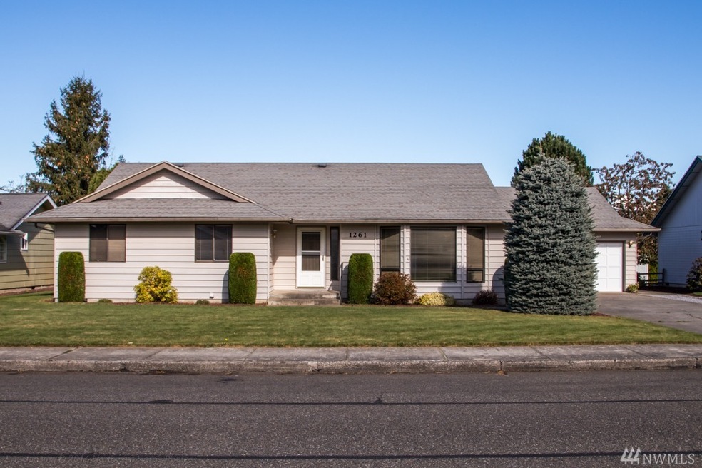 1261 Garden Cir, Lynden, WA 98264 - photo 1