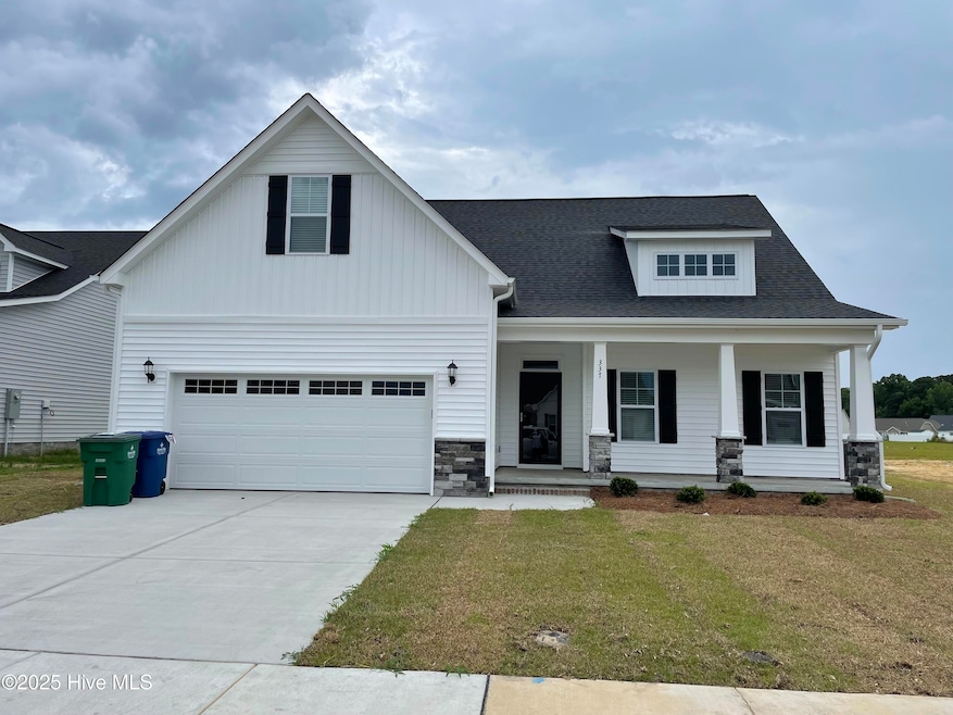 Sold $385,210 • Co-Listing Agent
