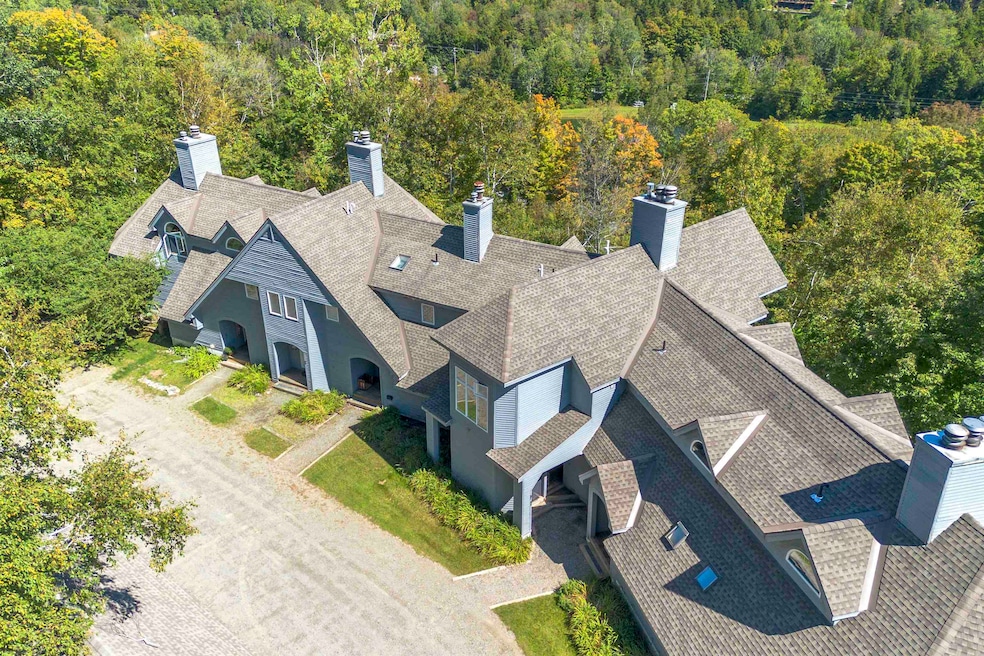 27 Haymaker Ln unit 9A, Wilmington, VT 05363 - photo 1