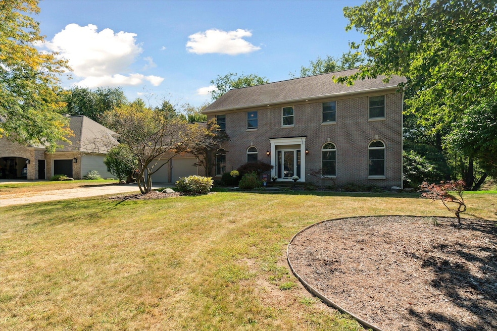 04-6290-Redington-Ct-SE-Ada-MI-49301-Win