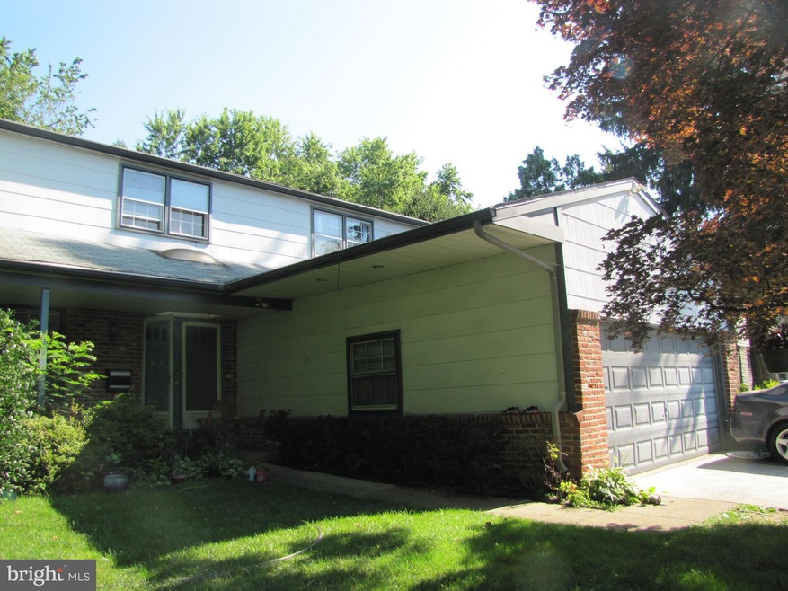 21 N Syracuse Dr, Cherry Hill, NJ 08034 - photo 1