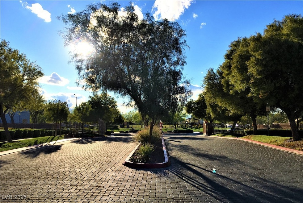 For Rent $1,960/month