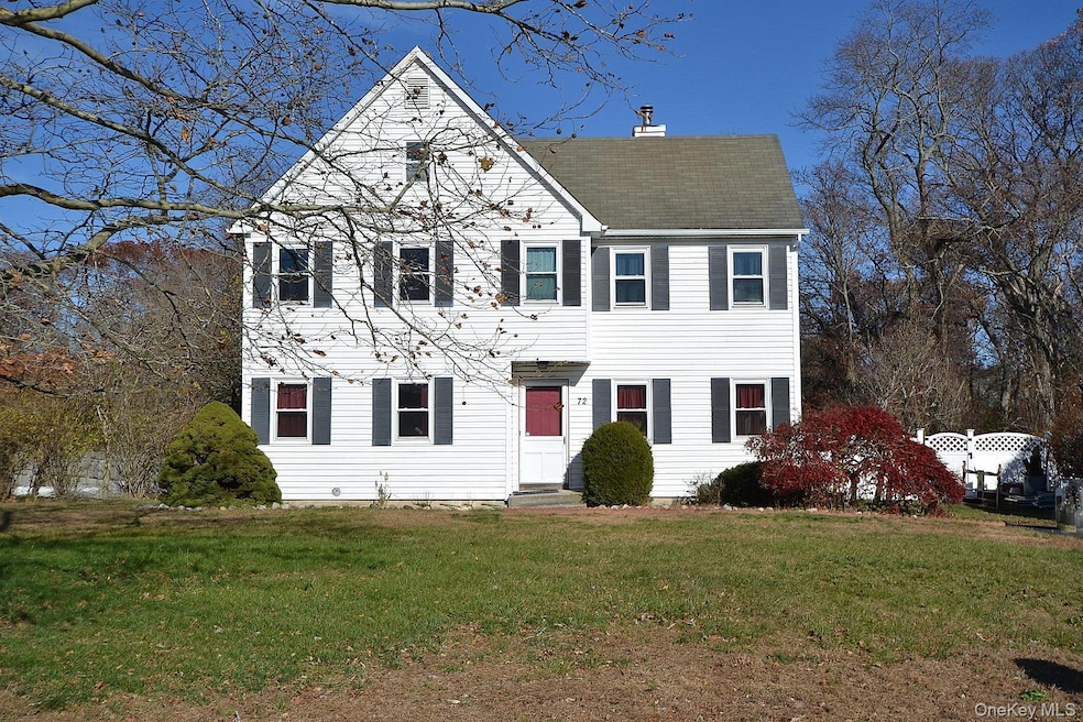 72 Old Farm Rd, Riverhead, NY 11901 - photo 1