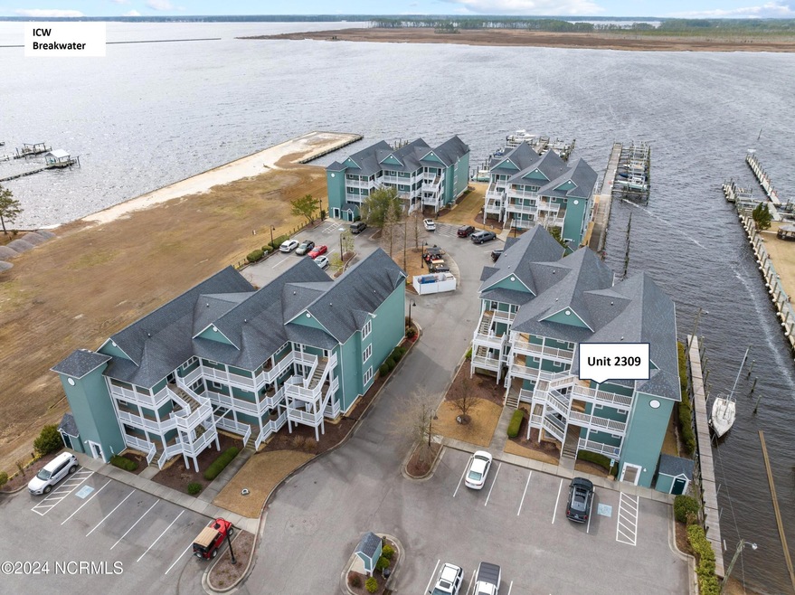 2309 Day Beacon Dr, Belhaven, NC 27810 - photo 1