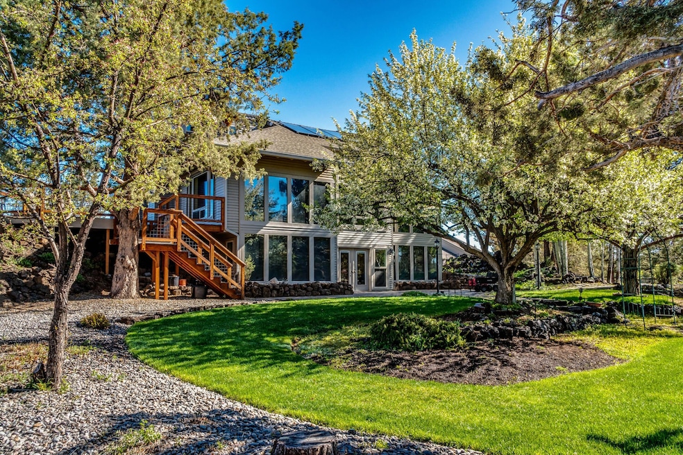 Sold $1,600,000 • Co-Listing Agent