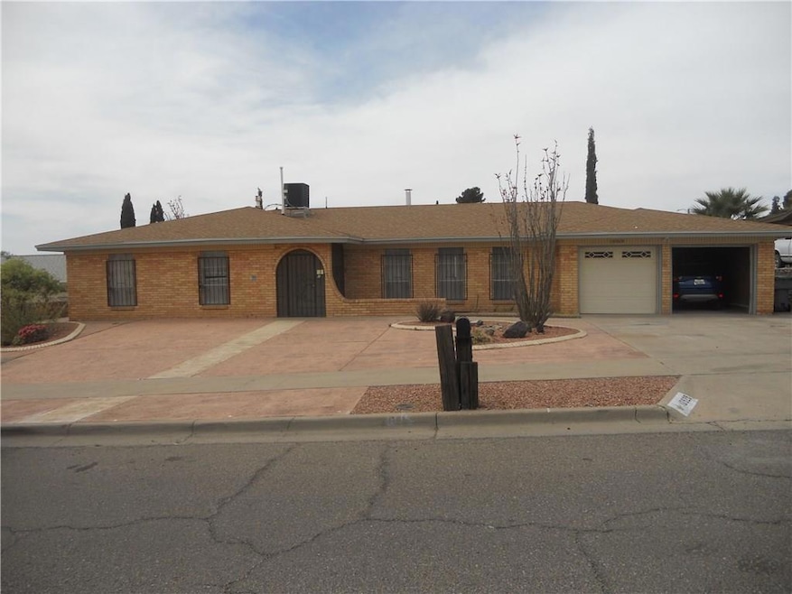 10929 Lakewood Ave, El Paso, TX 79935 - photo 1