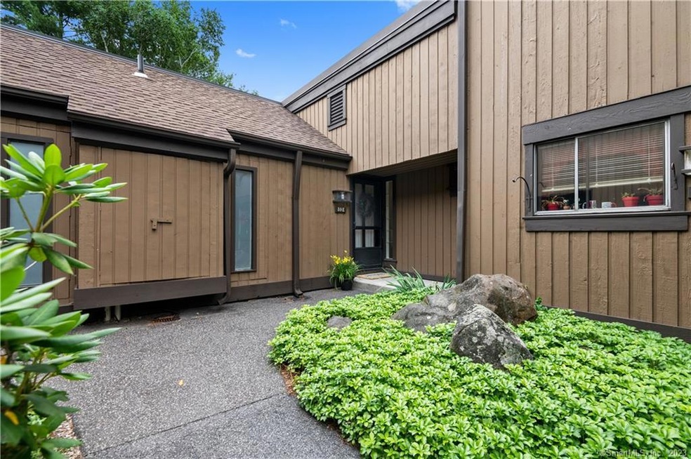 59 Heritage Village unit E, Southbury, CT 06488 - photo 1