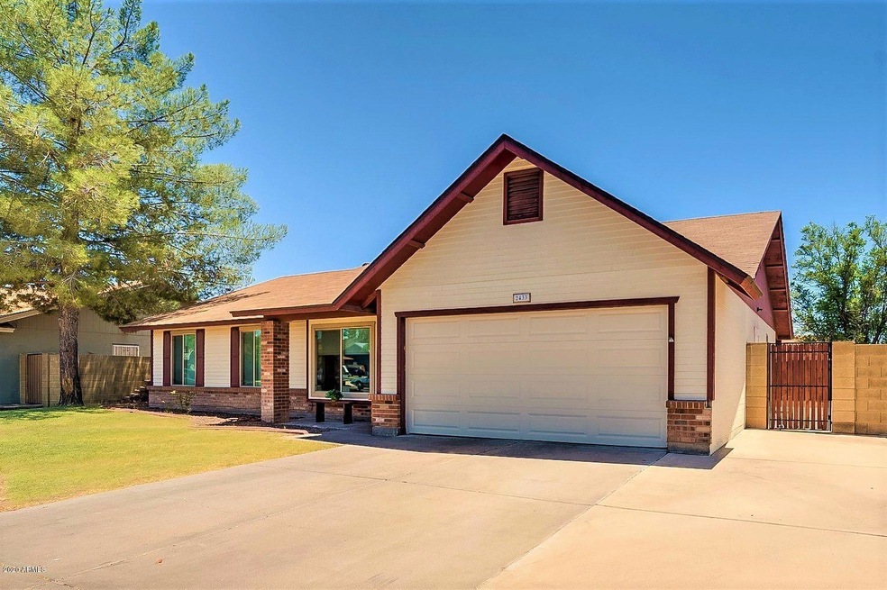Three Bedroom Home in Mesa, AZ