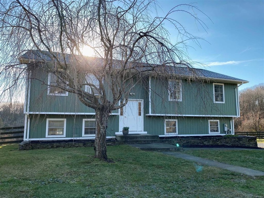 4690 New York 9g, Germantown, NY 12526 - photo 1