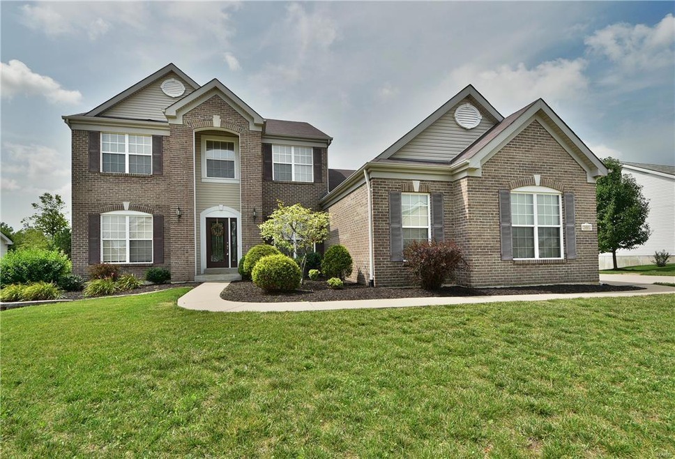 Gorgeous and Spacious 1.5 Story is Move-In Ready! 