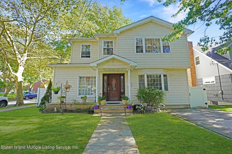4 Minna St, Staten Island, NY 10304 - photo 1