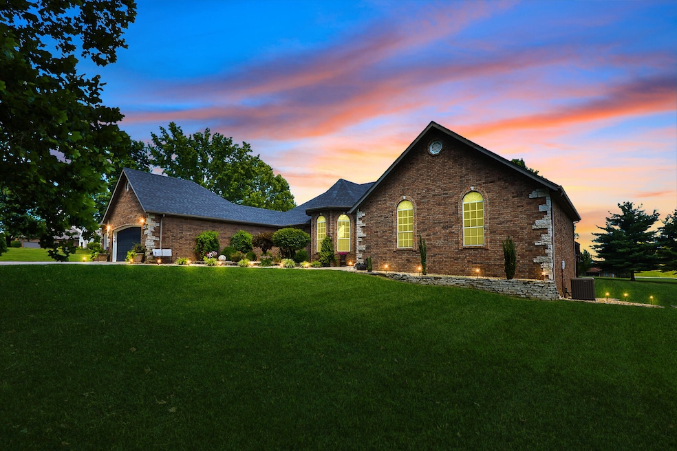 4402 N Willow Rd, Ozark, MO 65721 - photo 1