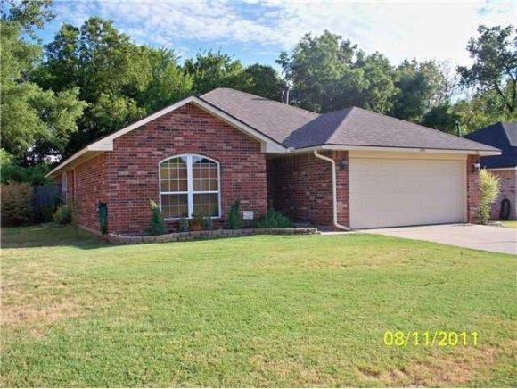 604 Bent Tree Rd, Noble, OK 73068 - photo 1