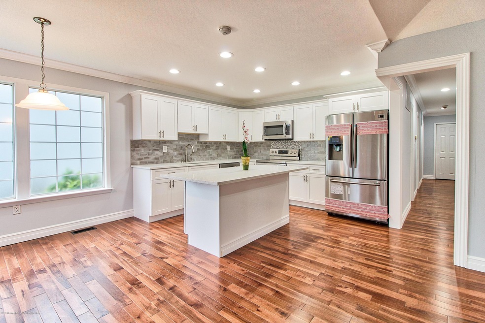 63 Yorkshire Dr, Monroe Township, NJ 08831 - photo 1