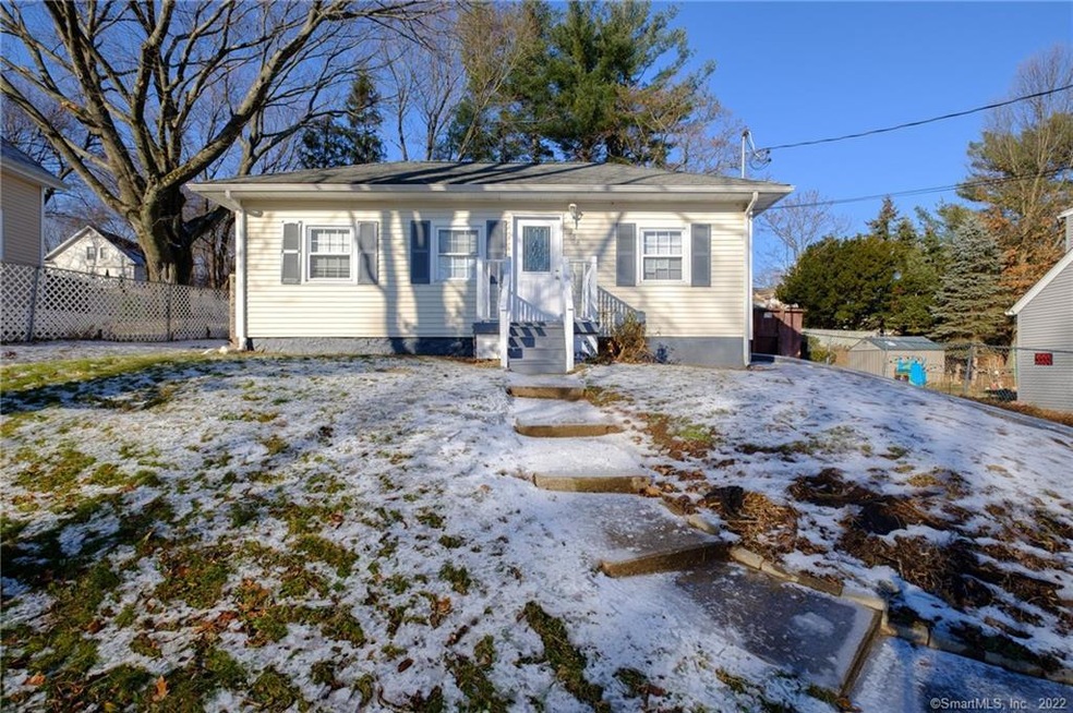 253 Spring St, Meriden, CT 06451 - photo 1