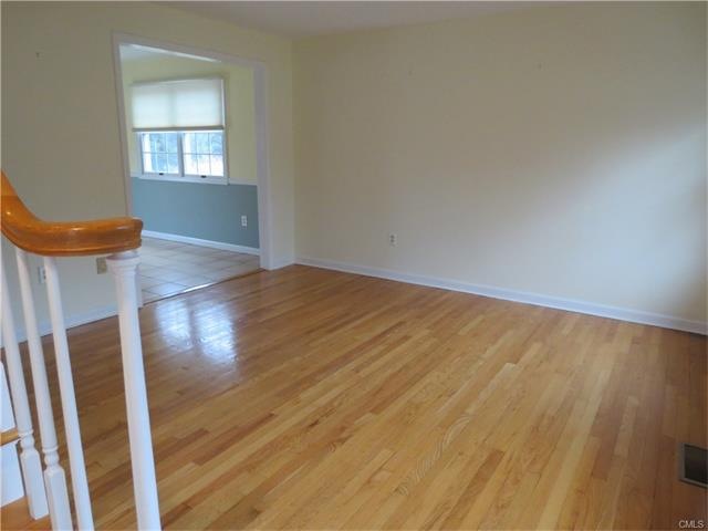 50 E Maiden Ln, Monroe, CT 06468 - photo 1