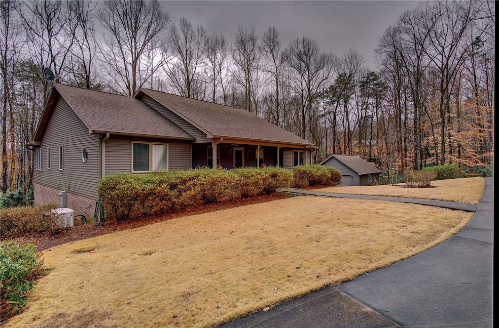 604 White Oak Farms Rd, Tamassee, SC 29686 - photo 1