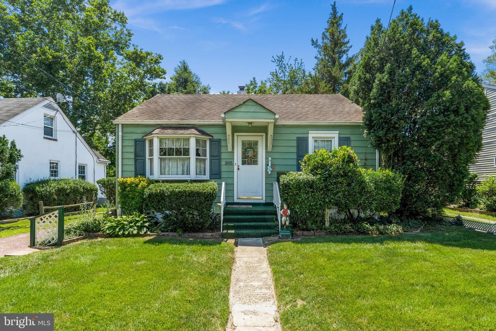 205 Stone Rd, Laurel Springs, NJ 08021 - photo 1