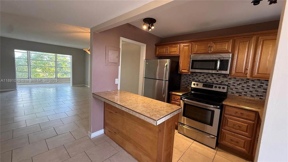 For Rent $1,600/month