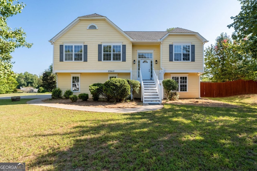 Beautiful Split Level home in quiet subdivision