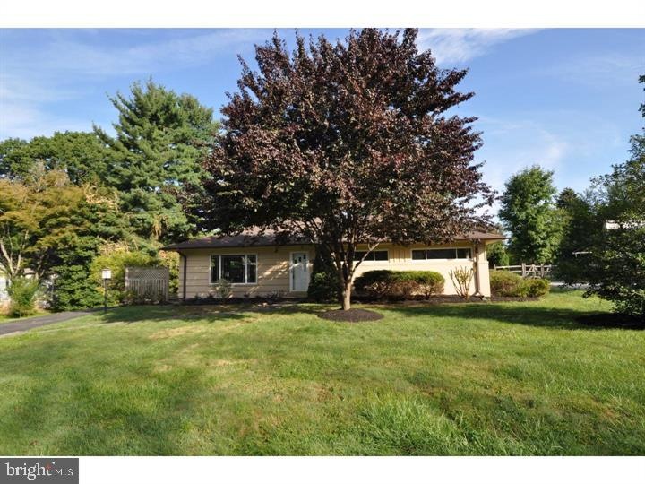 724 Woodfield Rd, Villanova, PA 19085 - photo 1