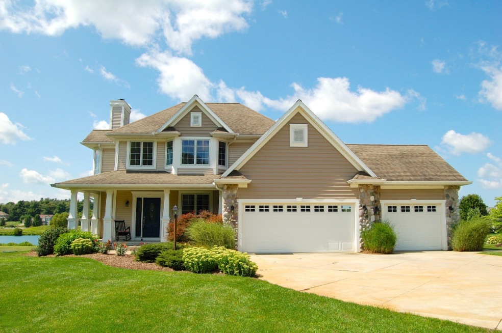 116_BridlePath_Ext_01