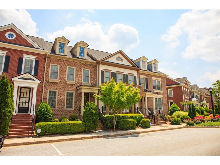 Stunning Townhome in Gated Community!