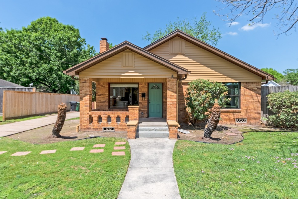 511 Woodard St, Houston, TX 77009 - photo 1