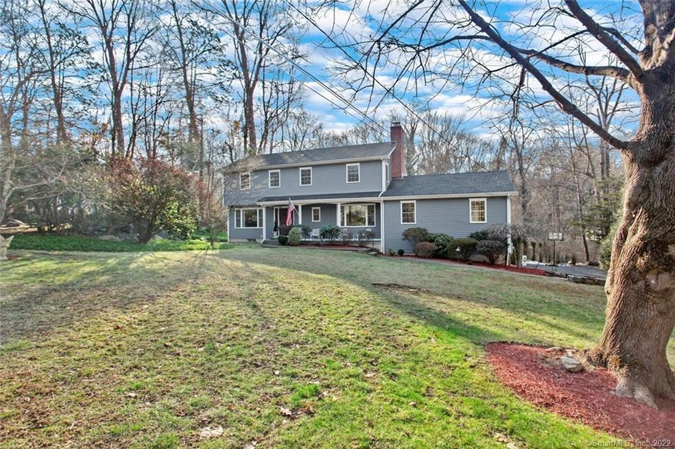 176 Barclay Dr, Stamford, CT 06903 - photo 1