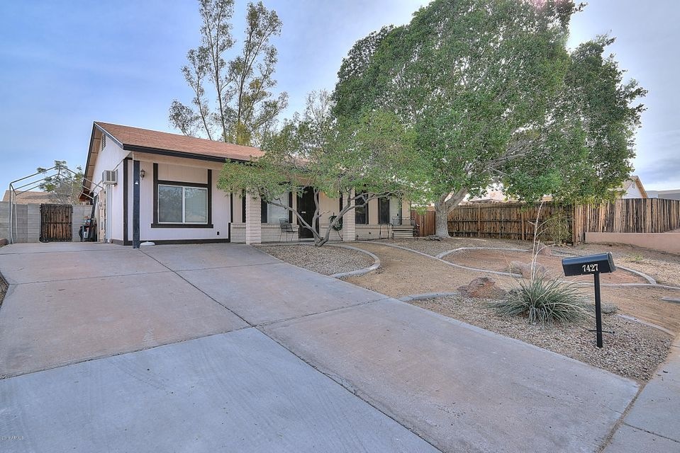 7427 S 46th St Phoenix 85042 Exterior (3