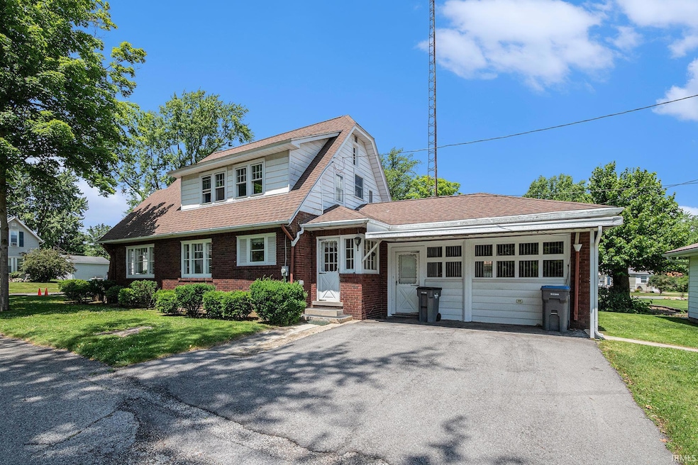 451 N Hartman St, Nappanee, IN 46550 - photo 1