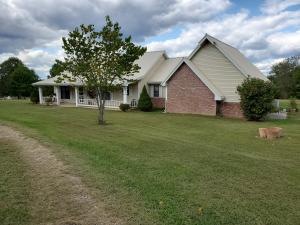 8094 Pettit Ln, Harrison, AR 72601 - photo 1