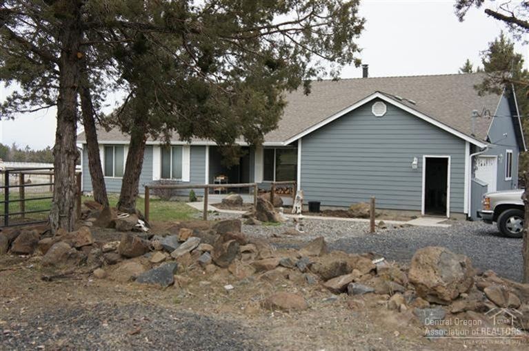 19436 Rudi Rd, Bend, OR 97703 - photo 1