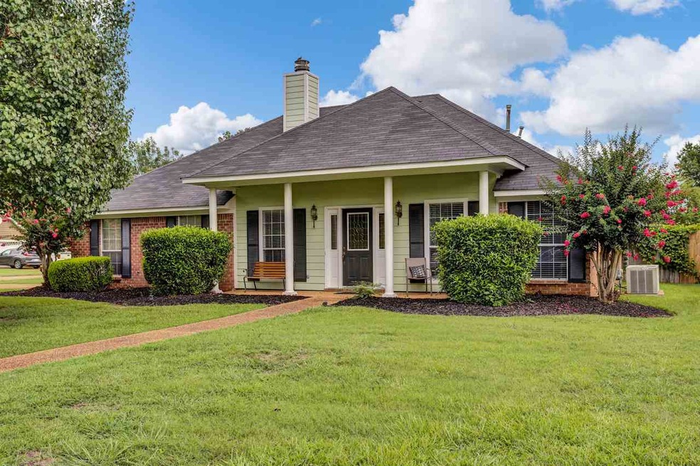 3011 Windwood Circle