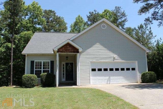 125 Oak Leaf Dr, Carrollton, GA 30116 - photo 1