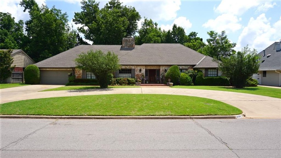 Fantastic Single Story in Nichols Hills area