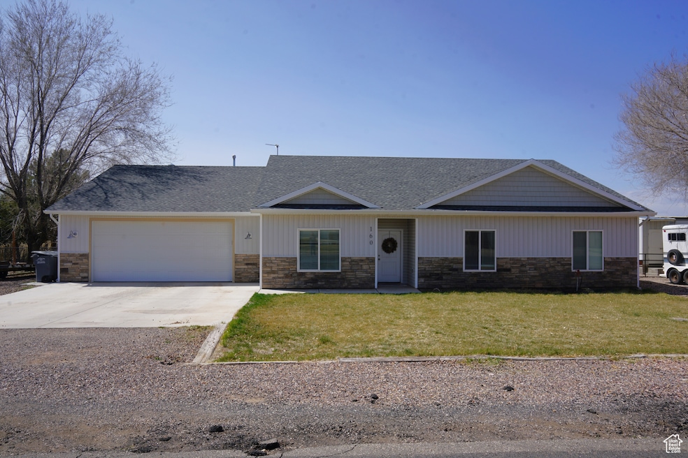 160 S 550 E unit 18, Enterprise, UT 84725 - photo 1