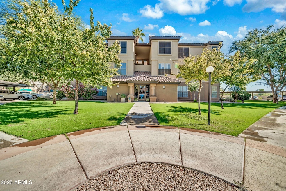 Under Contract $200,000 • Co-Listing Agent