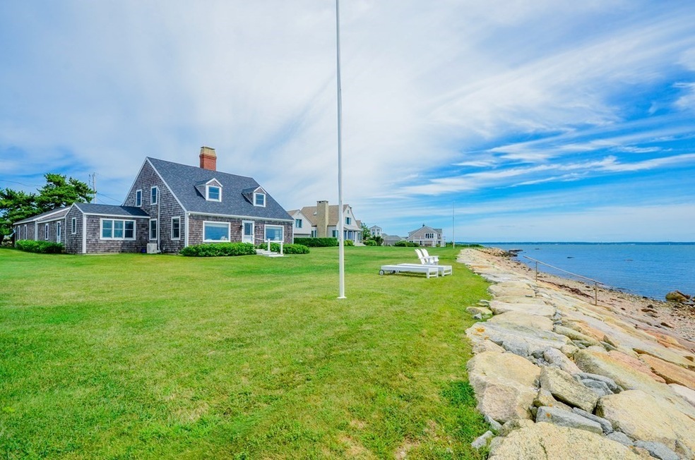 18 Point Rd - Weekly Rental, Marion, MA 02738 - photo 1