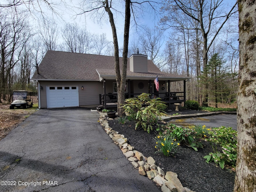 79 Honeysuckle Dr, Jim Thorpe, PA 18229 - photo 1