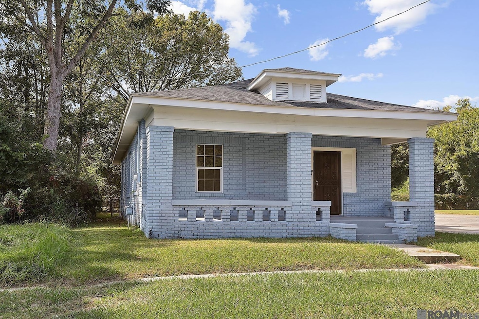 For Rent $1,700/month