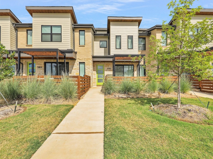 For Rent $2,475/month