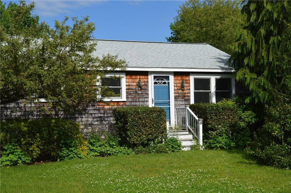 5 Coggeshall St, Warren, RI 02885 - photo 1