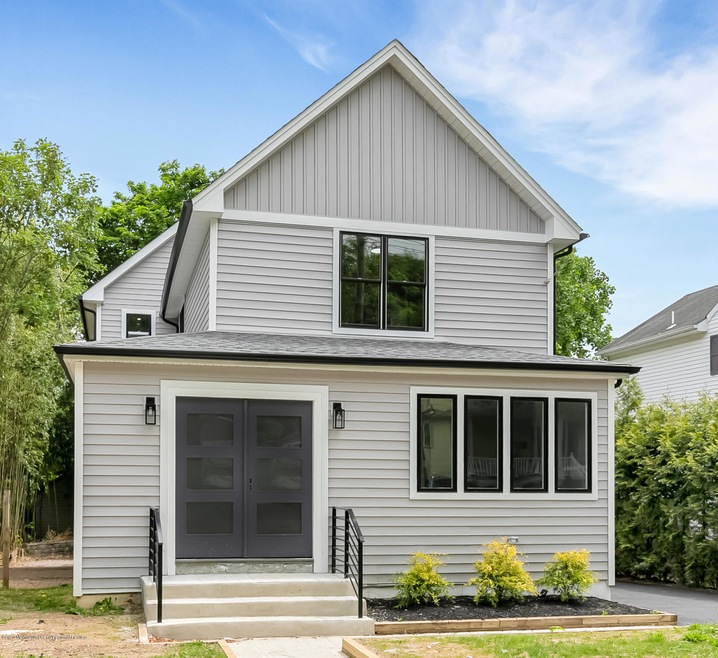 51 Allen Street, Rumson